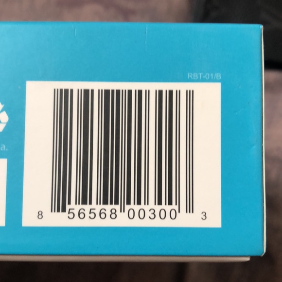 Dropcam HD Wi-Fi Video Monitoring camera. Box is open but never used. - Picture 3 of 7